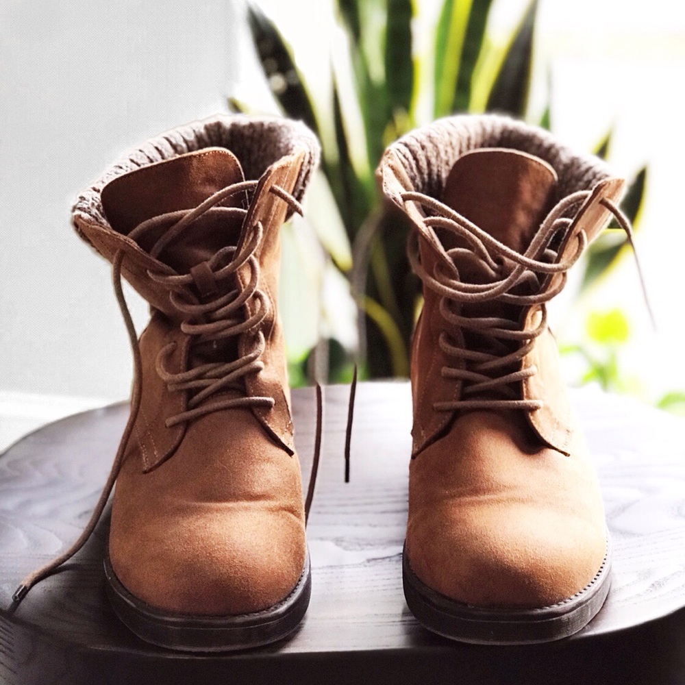 Nicole combat boots